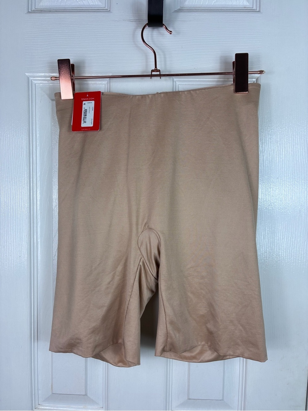 SPANX Booty Booster Mid-thigh Shorts Natural Glam Size Medium